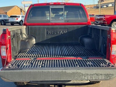 2014 Nissan Frontier 4WD Crew Cab SWB Auto SV