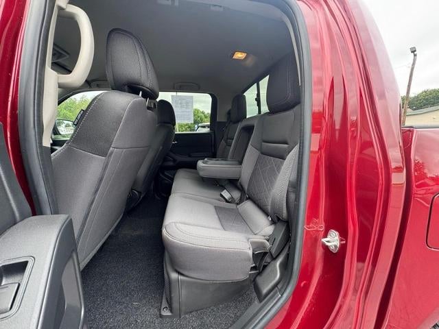 2025 Nissan Frontier Crew Cab 4x4 SV