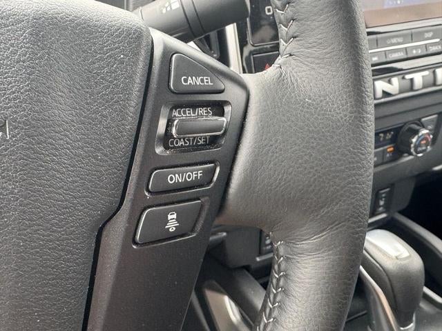 2025 Nissan Frontier Crew Cab 4x4 SV