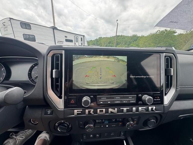 2025 Nissan Frontier Crew Cab 4x4 SV