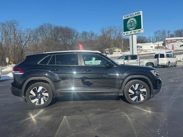 2025 Volkswagen Atlas Cross Sport 2.0T SE w/Technology 4MOTION