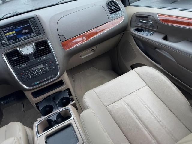 2015 Chrysler Town & Country 4dr Wgn Touring