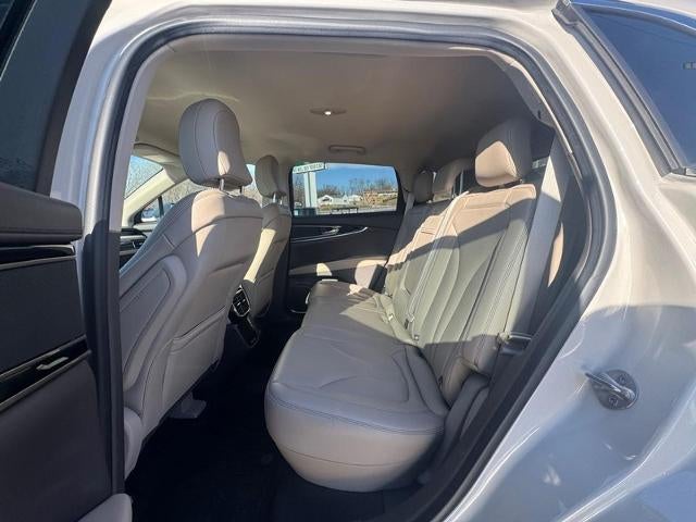 2022 Lincoln Nautilus Standard AWD