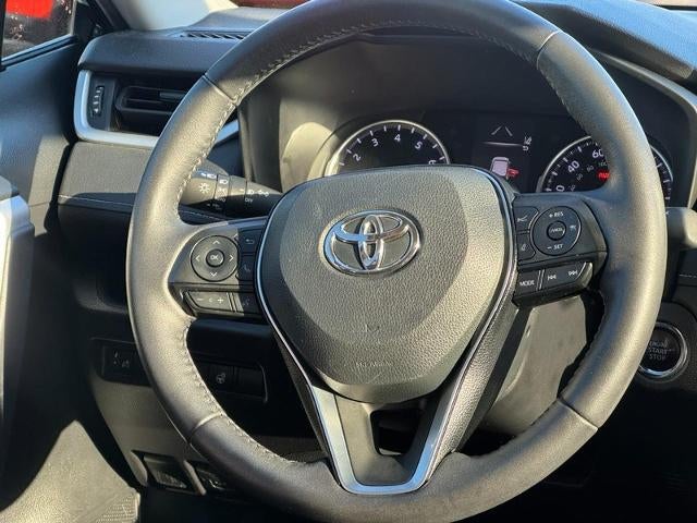 2020 Toyota RAV4 XLE AWD (Natl)