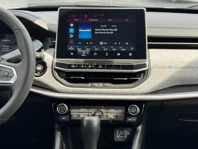 2023 Jeep Compass Latitude Lux 4x4