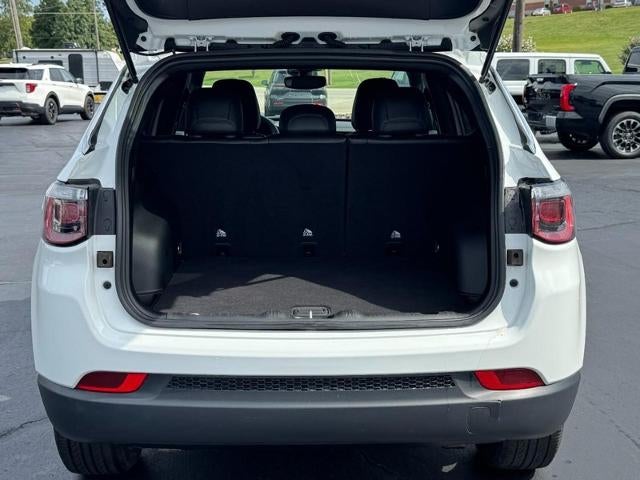 2023 Jeep Compass Latitude Lux 4x4