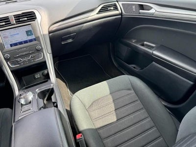 2020 Ford Fusion SE FWD