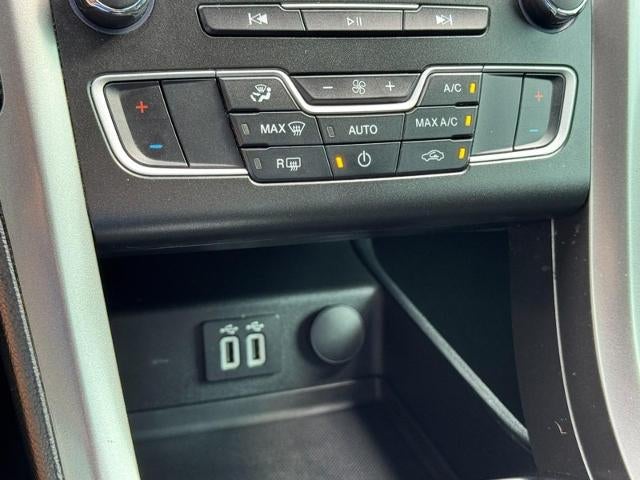 2020 Ford Fusion SE FWD