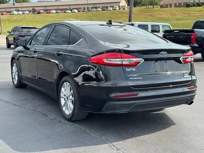 2020 Ford Fusion SE FWD