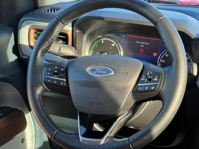 2022 Ford Maverick LARIAT FWD SuperCrew