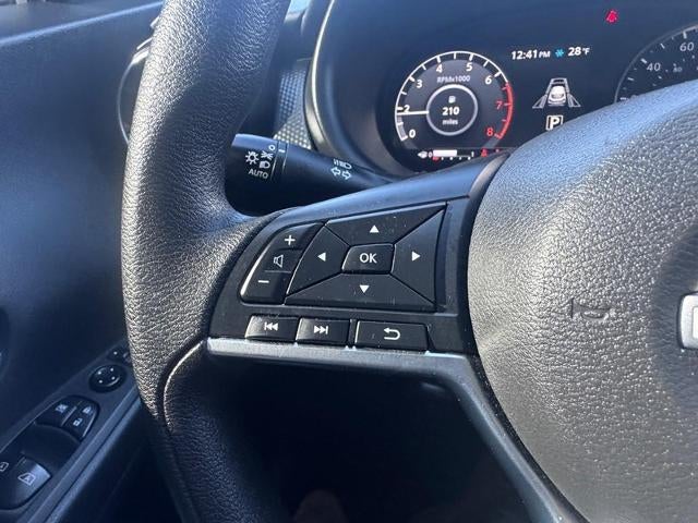 2024 Nissan Kicks SV FWD