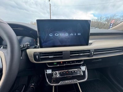 2025 Lincoln Corsair Premiere AWD