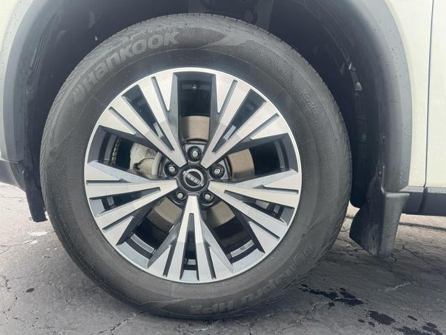 2023 Nissan Rogue AWD SV