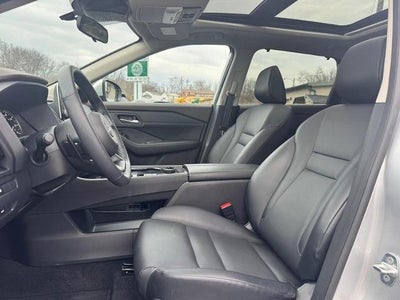 2023 Nissan Rogue AWD SV