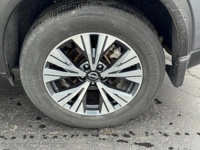 2023 Nissan Rogue AWD SV