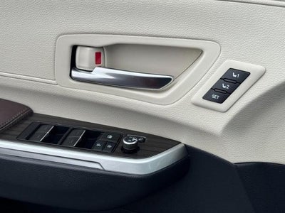 2022 Toyota Sienna Platinum AWD 7-Passenger (Natl)