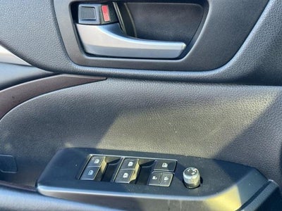 2018 Toyota Highlander XLE V6 AWD (Natl)