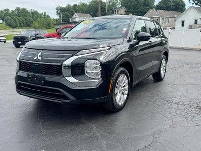 2025 Mitsubishi Outlander ES S-AWC