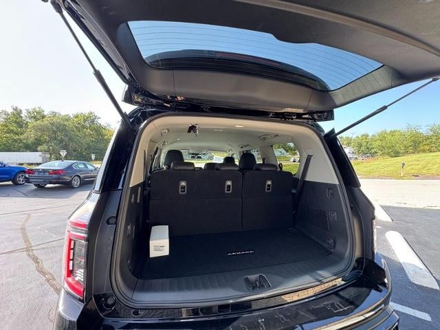 2025 Nissan Armada SV