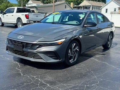 2025 Hyundai ELANTRA SEL Sport IVT
