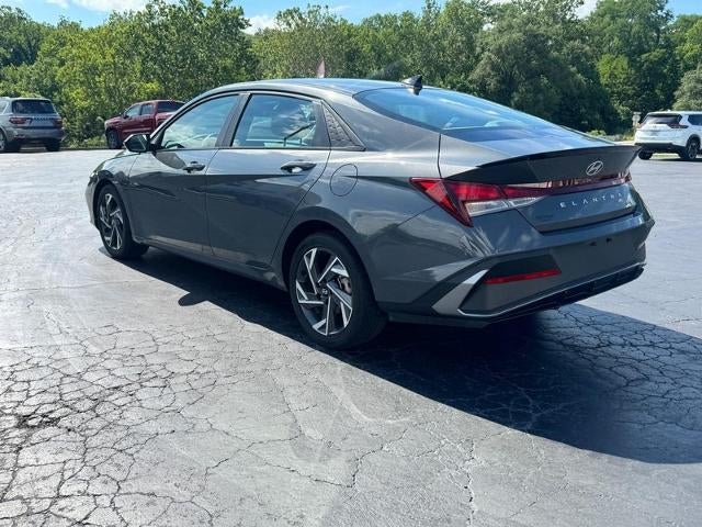 2025 Hyundai ELANTRA SEL Sport IVT