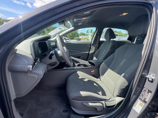 2025 Hyundai ELANTRA SEL Sport IVT