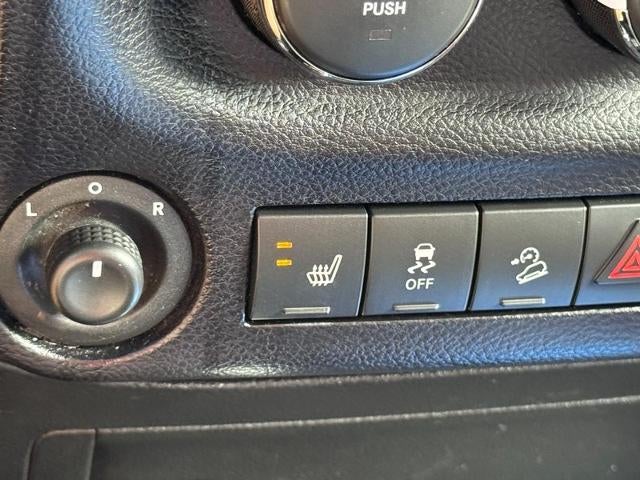 2015 Jeep Wrangler Unlimited 4WD 4dr Sahara