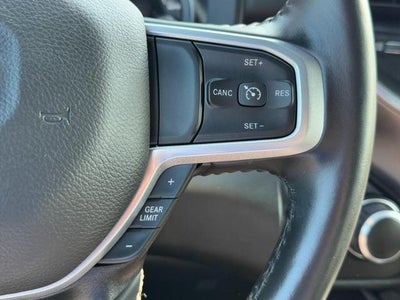 2023 RAM 1500 Big Horn 4x4 Crew Cab Box