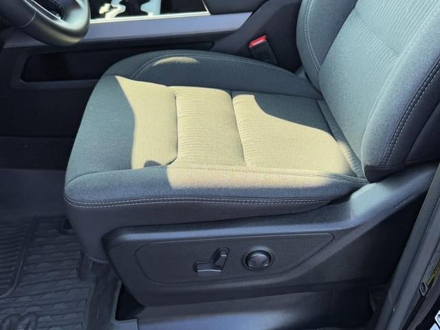 2023 RAM 1500 Big Horn 4x4 Crew Cab Box