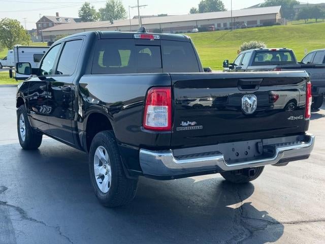 2023 RAM 1500 Big Horn 4x4 Crew Cab Box