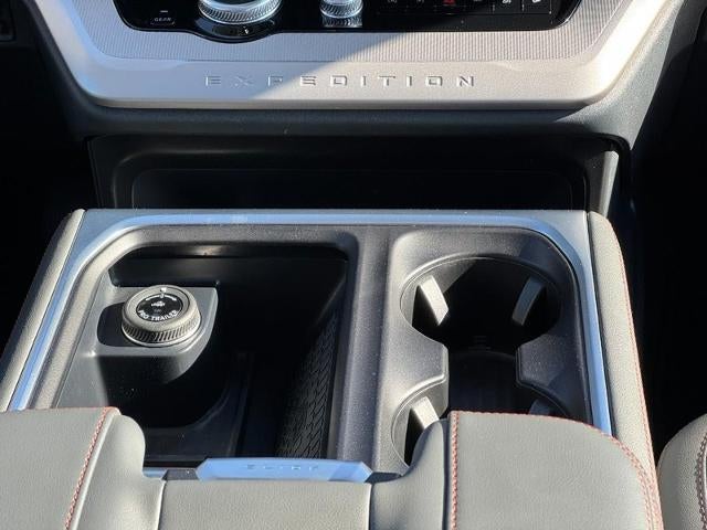 2025 Ford Expedition Max Active 4x4