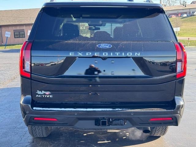 2025 Ford Expedition Active 4x4