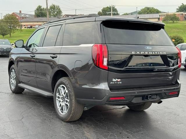 2025 Ford Expedition Active 4x4