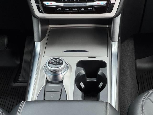 2024 Ford Explorer XLT 4WD