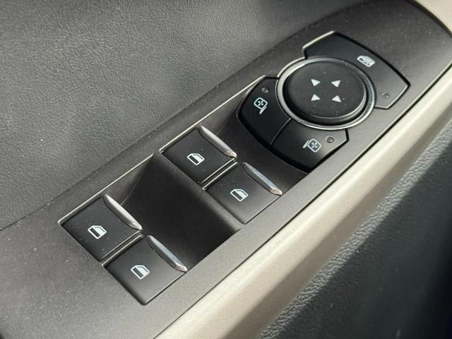 2024 Ford Explorer XLT 4WD