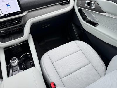 2025 Ford Explorer Platinum 4WD