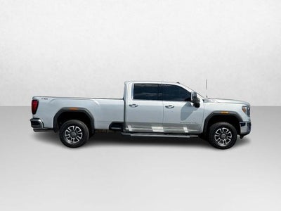 2021 GMC Sierra 2500 HD 4WD Crew Cab SLT