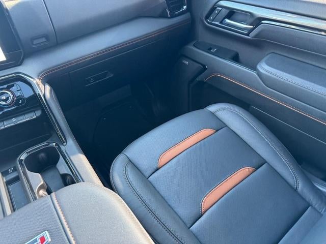 2025 GMC Sierra 2500 HD 4WD Crew Cab AT4