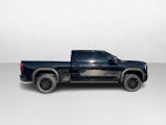 2025 GMC Sierra 2500 HD 4WD Crew Cab AT4