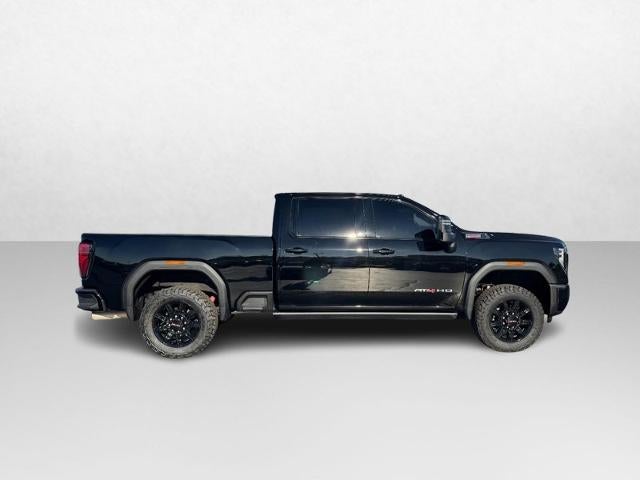 2025 GMC Sierra 2500 HD 4WD Crew Cab AT4