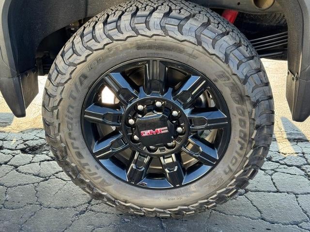 2025 GMC Sierra 2500 HD 4WD Crew Cab AT4