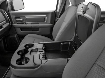 2017 RAM 1500 Big Horn 4x4 Crew Cab Box