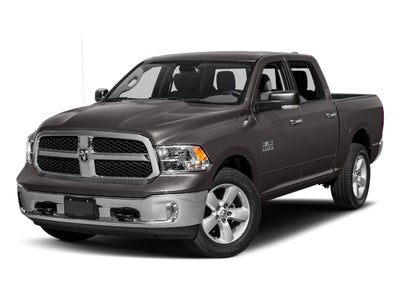 2017 RAM 1500 Big Horn 4x4 Crew Cab Box