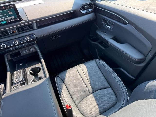 2023 Honda Pilot Elite AWD